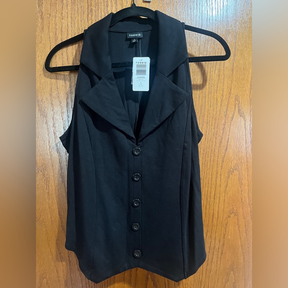 Torrid Black Sleeveless Vest Women's Top